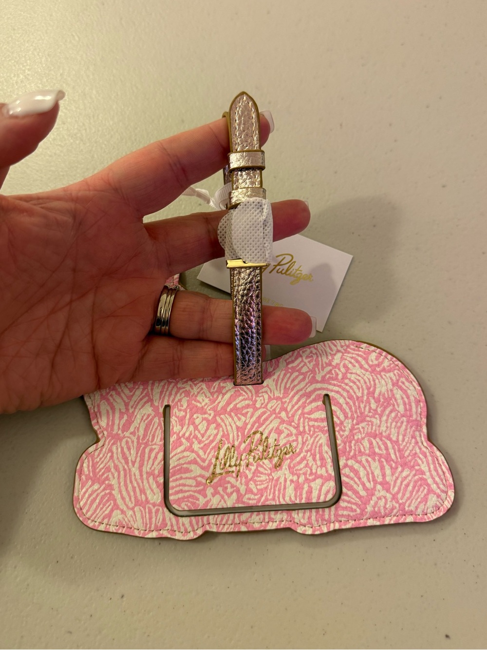 Lilly Pulitzer Zebra Shaped Luggage Tag in ‘Conch Shell Punk Zee Bebe’ - *NWT* - Picture 5 of 8